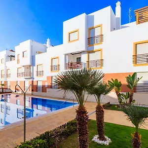 Quinta Gomeira By Amandio Batista Cabanas De Tavira